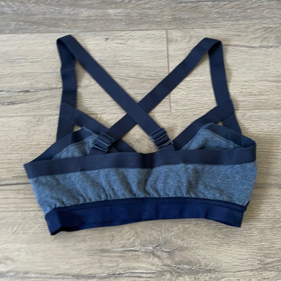 Aritzia Community Rasa Bra - Picture 6 of 7